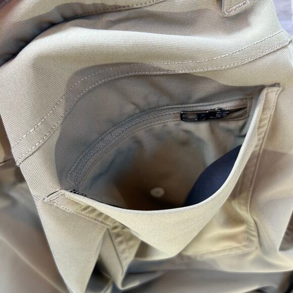 Lululemon Commission Pant Slim Fit Khaki Beige Size 31 Men’s ABC Tech Pocket - Picture 8 of 9